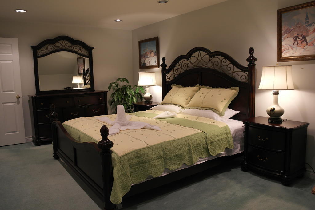 Rose Garden Bed And Breakfast 多伦多 客房 照片